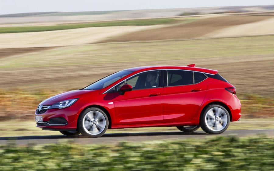  Opel Astra OPC Line Sport (K) 2016 года  (фото 26 из 31)